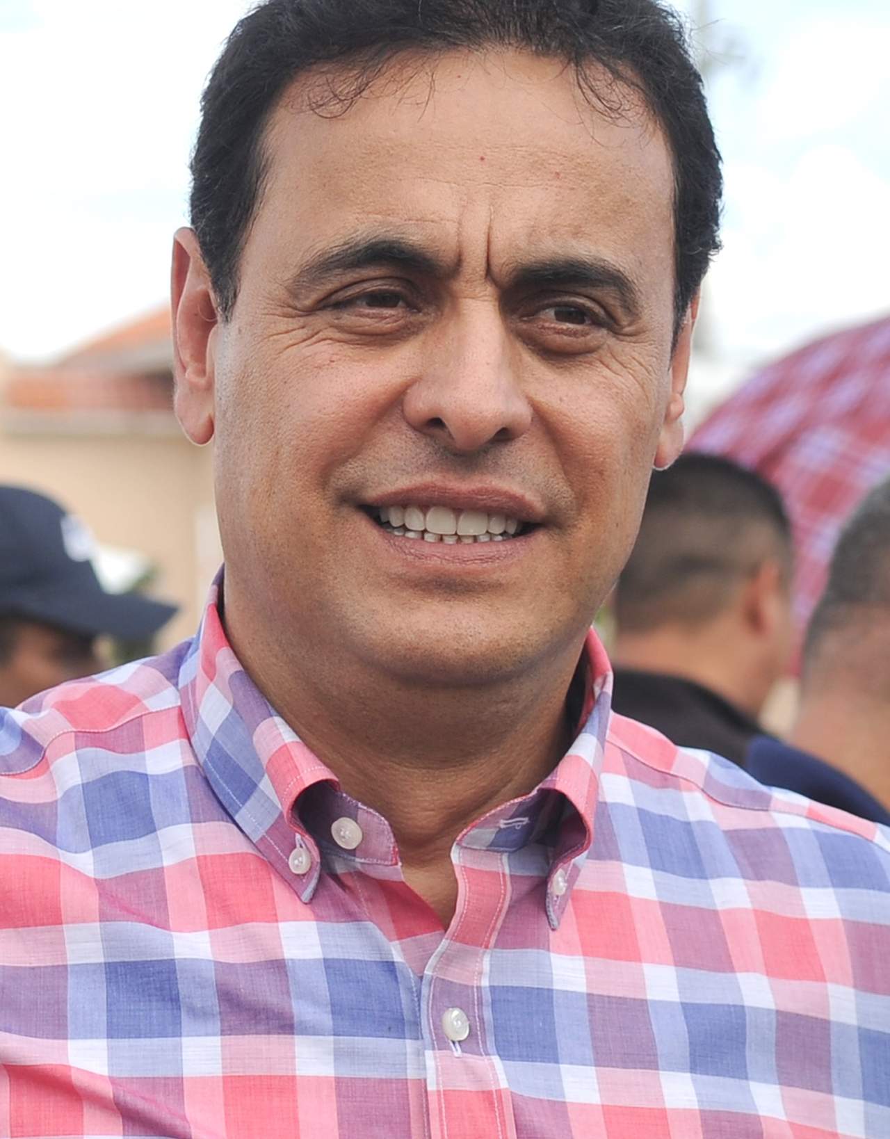 Fue padre del senador y exgobernador de Durango, Ismael Hernández Deras. (ARCHIVO)
