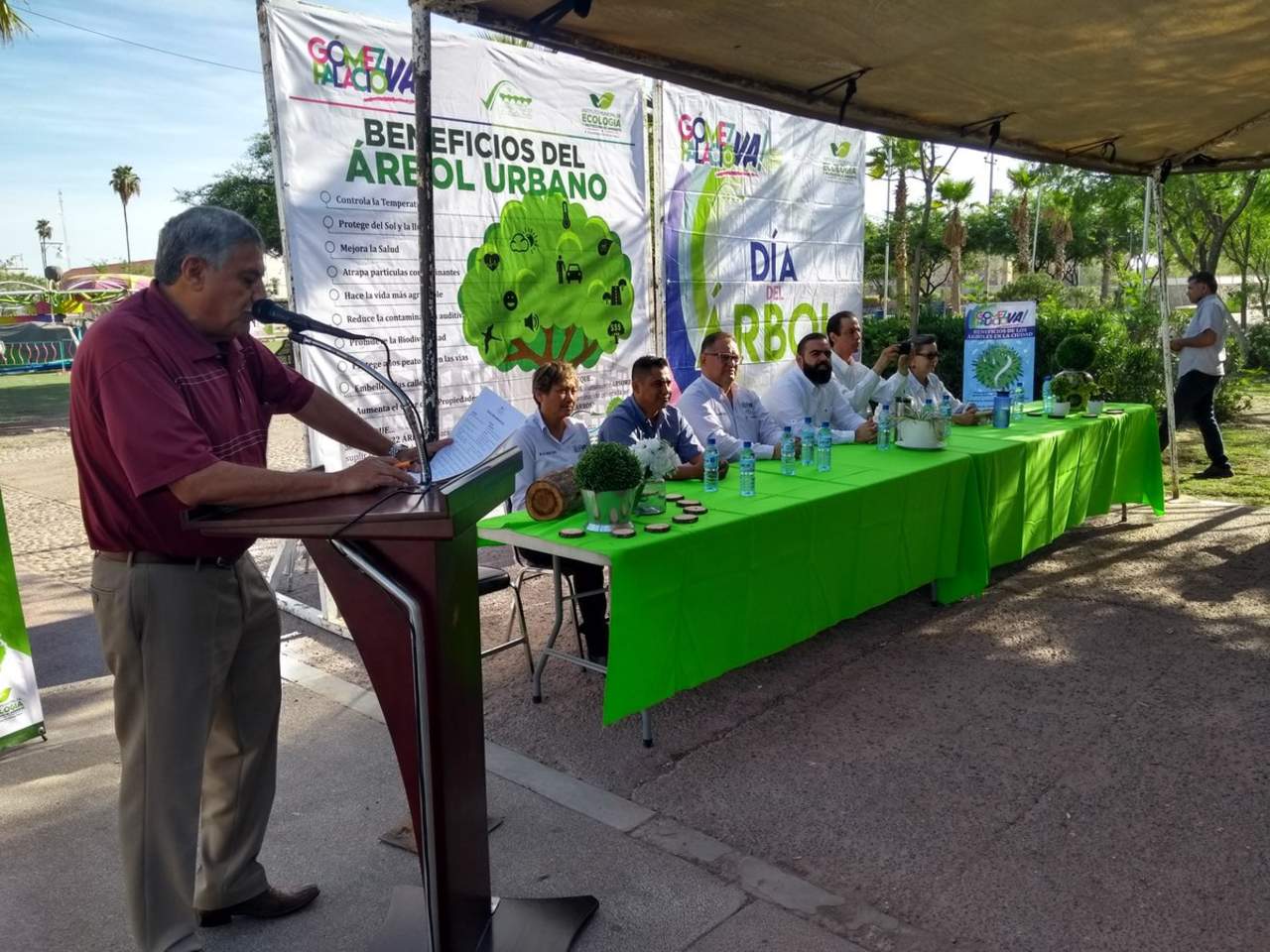 El Ayuntamiento de Gómez Palacio realizó acciones de reforestación en las instalaciones del Parque La Esperanza. (EL SIGLO DE TORREÓN)
