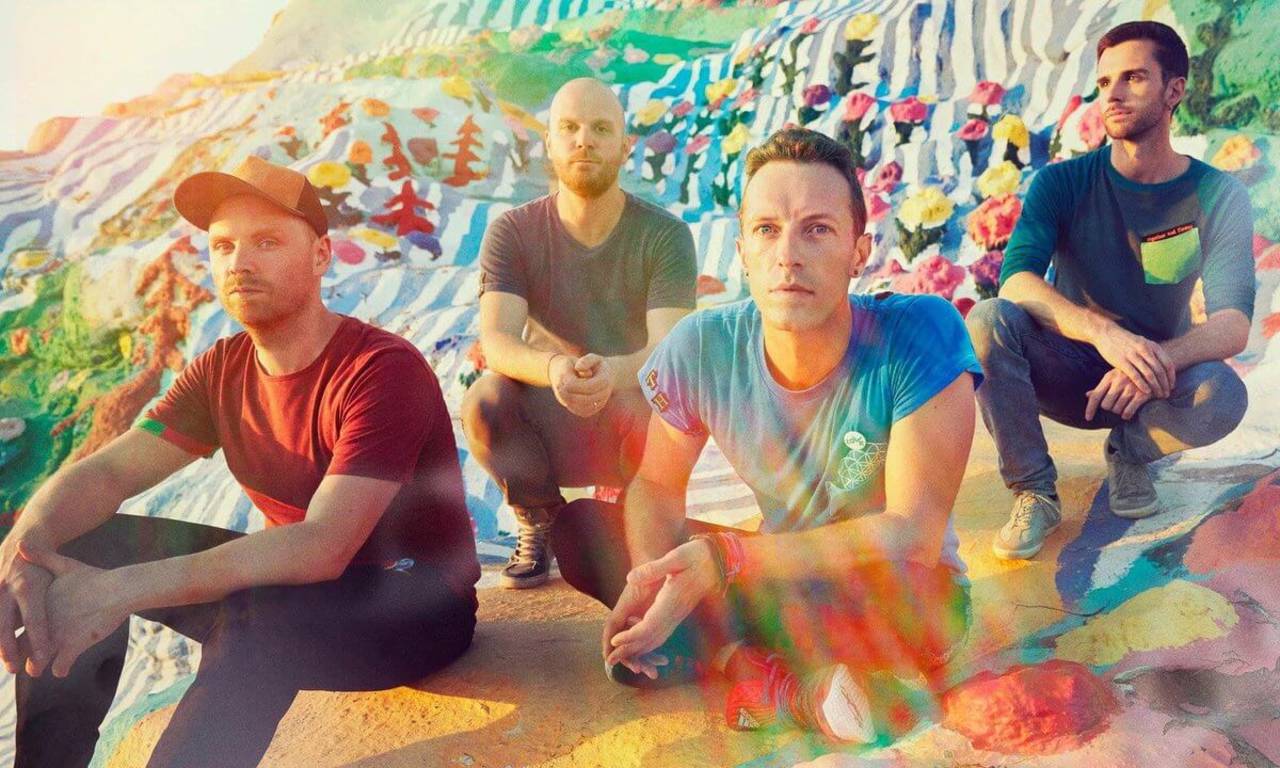 Reproducciones. Coldplay lidera la lista de bandas de rock más escuchadas en el mundo. (ARCHIVO)