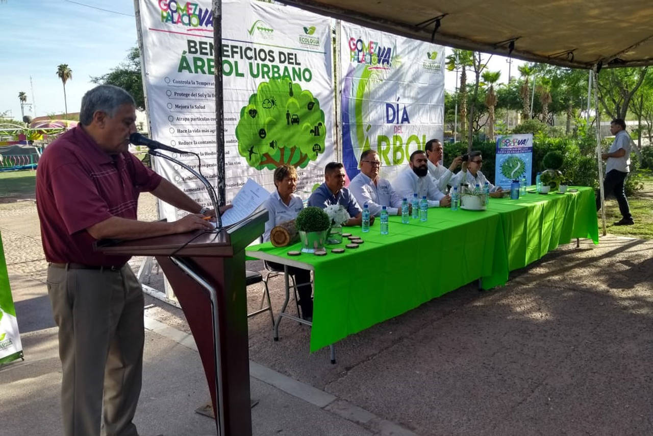 Evento. Se realizó un acto en las instalaciones del parque La Esperanza de Gómez Palacio. Se invitó a la ciudadanía a tomar conciencia sobre el cuidado del medio ambiente. (EL SIGLO DE TORREÓN)