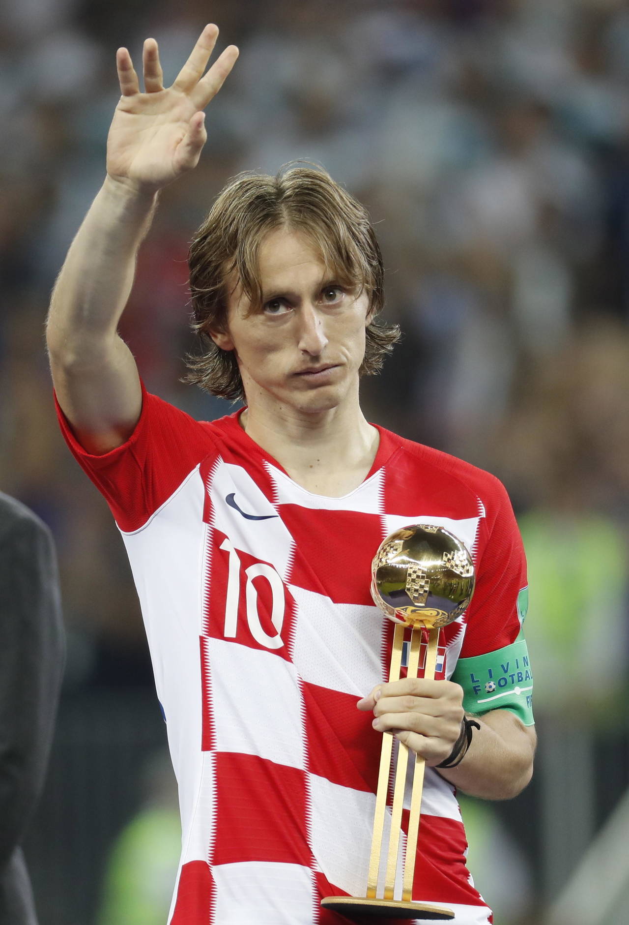 El mediocampista croata Luka Modric obtuvo ayer el Balón de Oro que se otorga al mejor jugador del Mundial. Modric prefería el título a ser el mejor