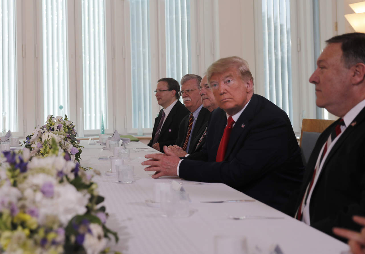 Donald Trump colocó ayer a la Unión Europea (UE) en la lista de los principales enemigos de Estados Unidos y desinfló las expectativas de su encuentro con el presidente ruso Vladimir Putin. (AP)