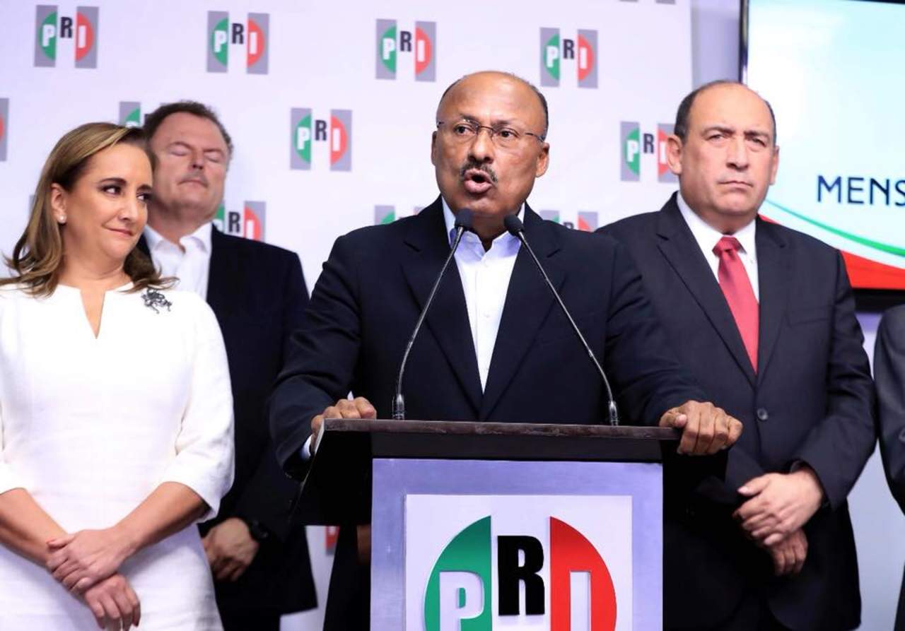 El líder estatal del PAN, Bernardo González, criticó el nombramiento de Rubén Moreira como secretario general del PRI al indicar que es un premio por actos de corrupción. (ESPECIAL)