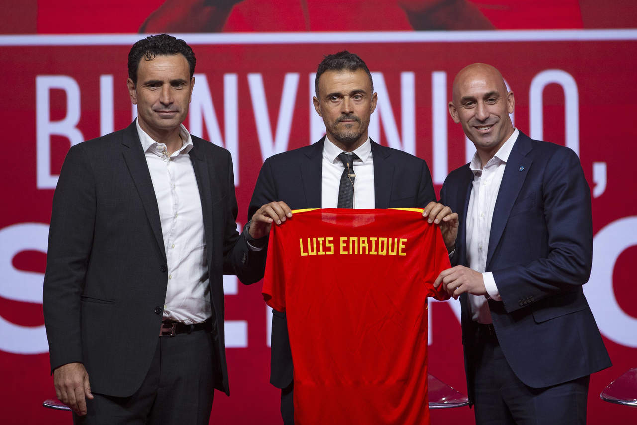 Presentan a Luis Enrique como nuevo seleccionador español