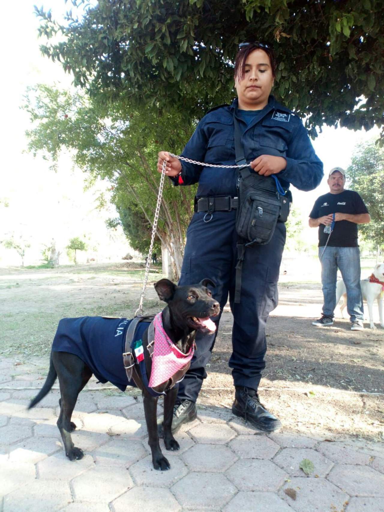 Pudieron convivir con el binomio canino de la Policía Municipal. (EL SIGLO DE TORREÓN) 