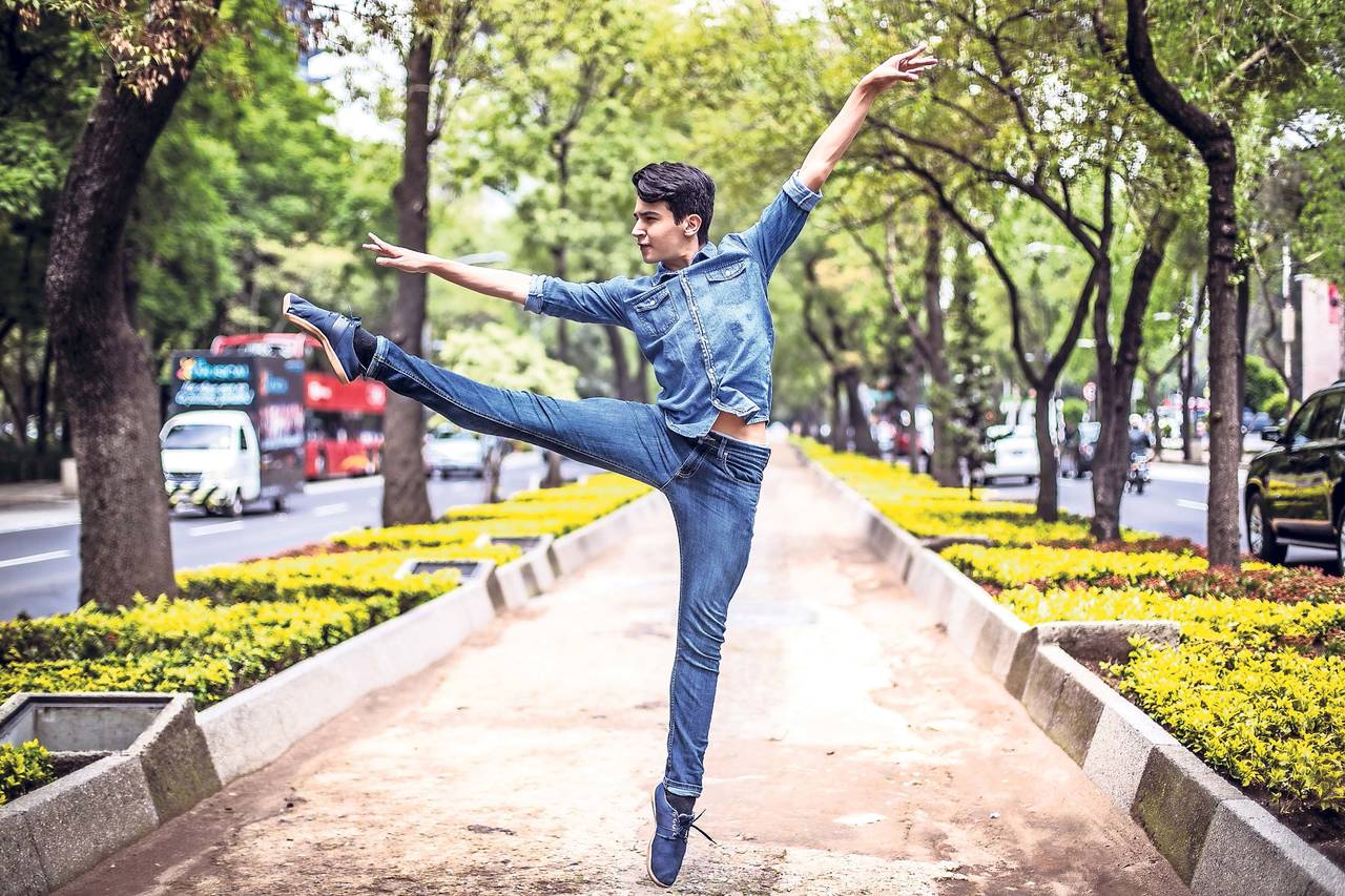 Talento. Los críticos han resaltado el estilo de bailar de Enrique Bejarano Vidal, a quien ven como una promesa internacional. (CORTESÍA)