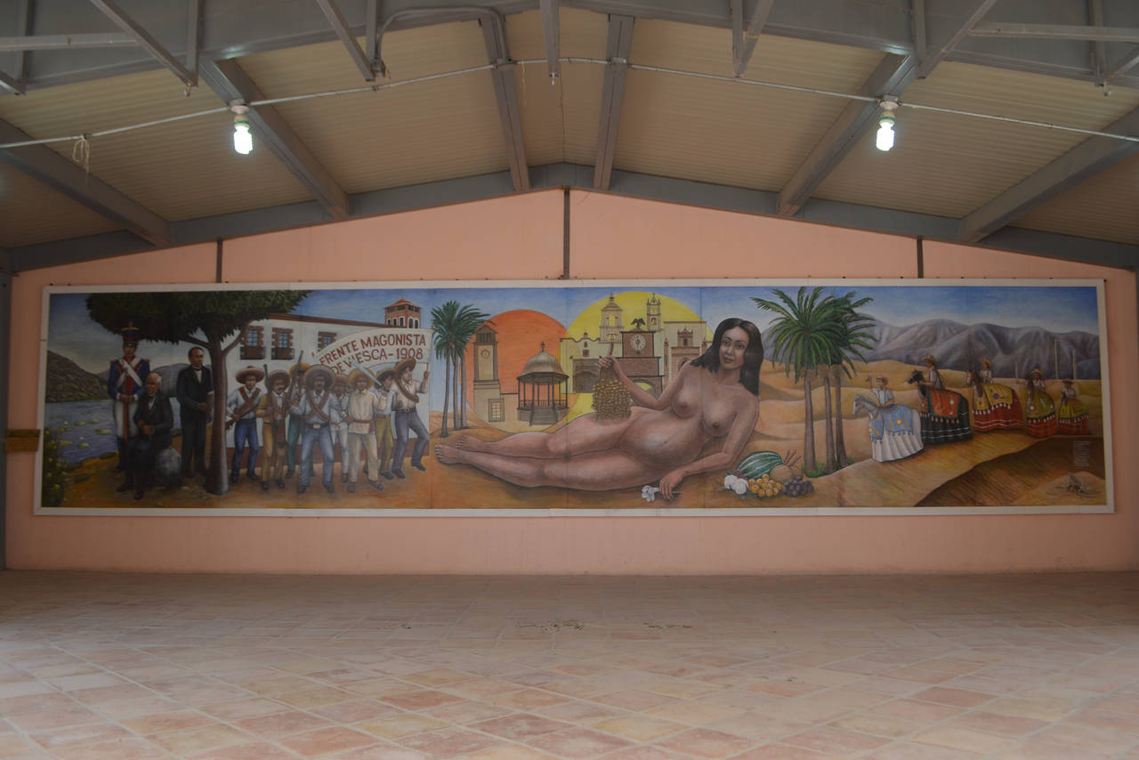 Muestran arte. La exposición se ha montado en la Casa de la Cultura municipal de Viesca. (EL SIGLO DE TORREÓN/ROBERTO ITURRIAGA)