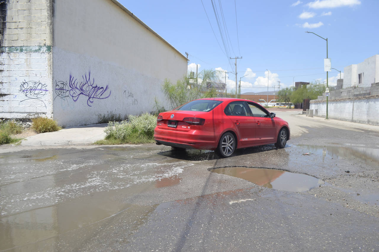 Sin incidentes. Sólo un poco de agua acumulada se generó en las calles de Lerdo con la lluvia del viernes por la noche.