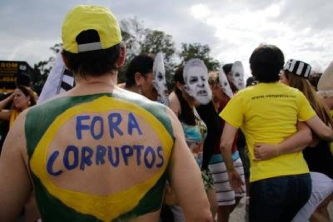 Expansión. La operación Lava Jato imputó a deecenas de políticos, funcionarios y empresarios brasileños. (EFE)