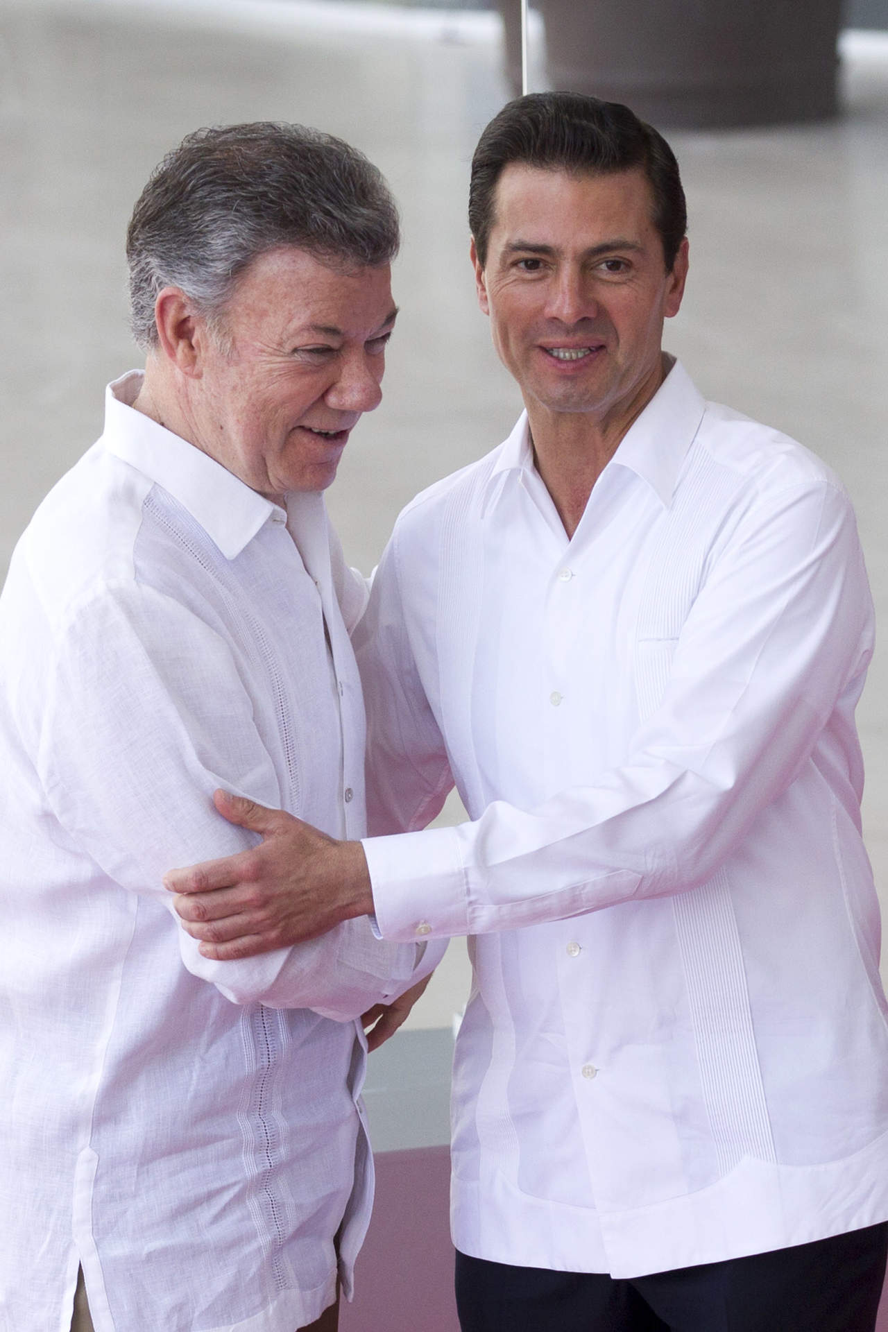 El presidente Enrique Peña Nieto se reunió este martes con su homólogo de Colombia, Juan Manuel Santos, en el marco de la XIII Cumbre de la Alianza del Pacífico, que se lleva a cabo en Puerto Vallarta, Jalisco. (ARCHIVO)