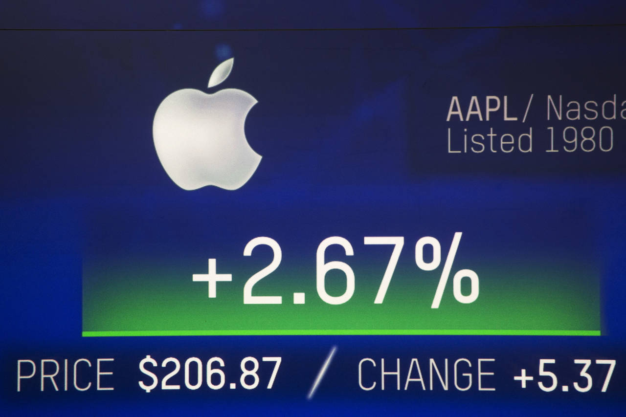 Valuación. Apple es la primera empresa en Wall Street en ser valuada en un billón de dólares. (EFE)