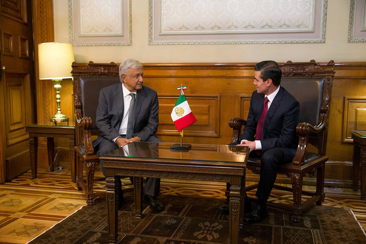 Trabajo. Luego de su victoria, AMLO fue invitado por Peña Nieto para reunirse en Palacio Nacional.
