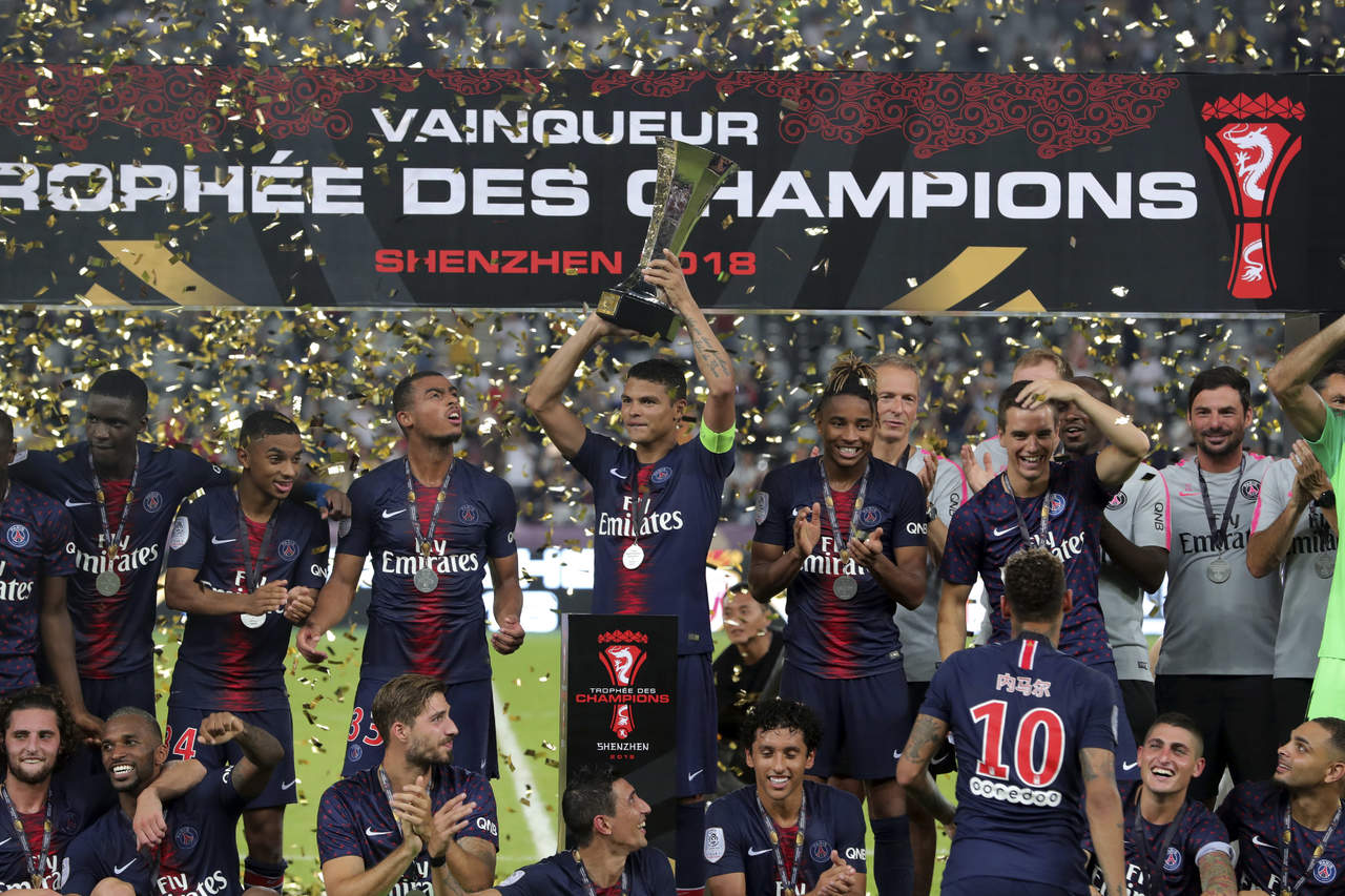 Con esto el PSG gana su octava supercopa de Francia. (AP)