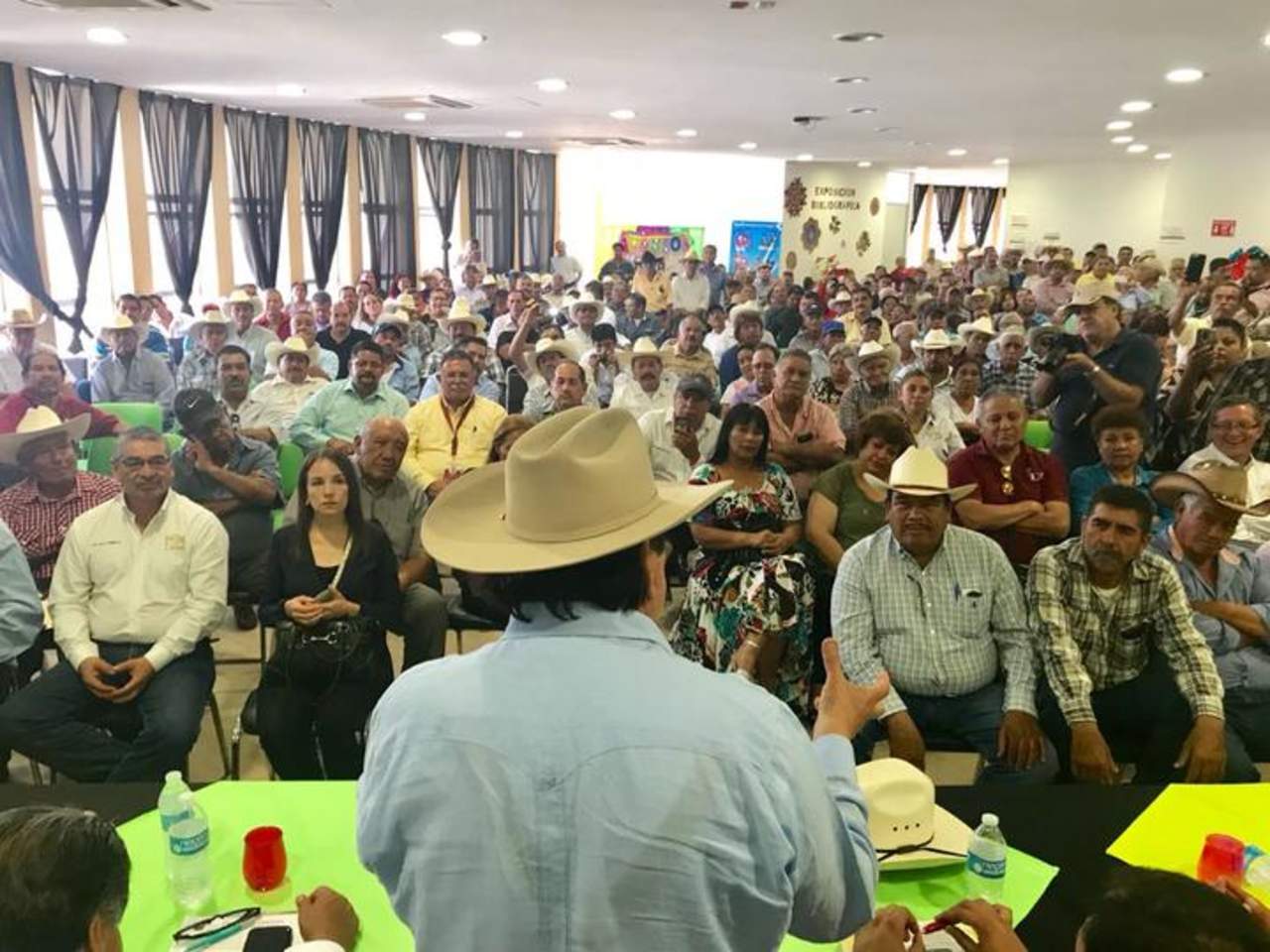 Guadiana participó en el Foro Regional para la Reactivación del Campo organizado por miembros la Universidad Autónoma Agraria Antonio Narro. (EL SIGLO DE TORREÓN)
