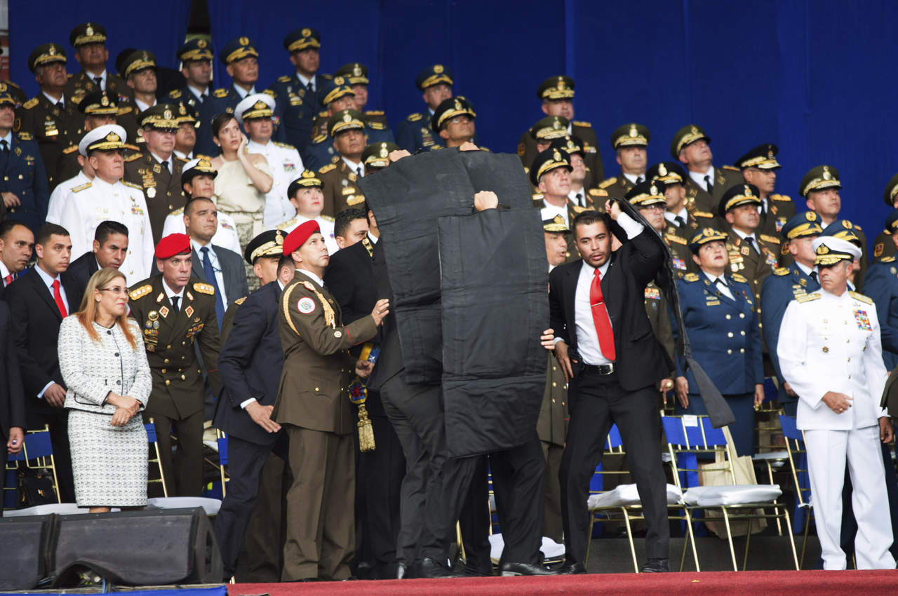 Luego del atentado que el presidente Nicolás Maduro asegura haber sufrido y del que acusó al saliente mandatario colombiano, Juan Manuel Santos. (ARCHIVO)