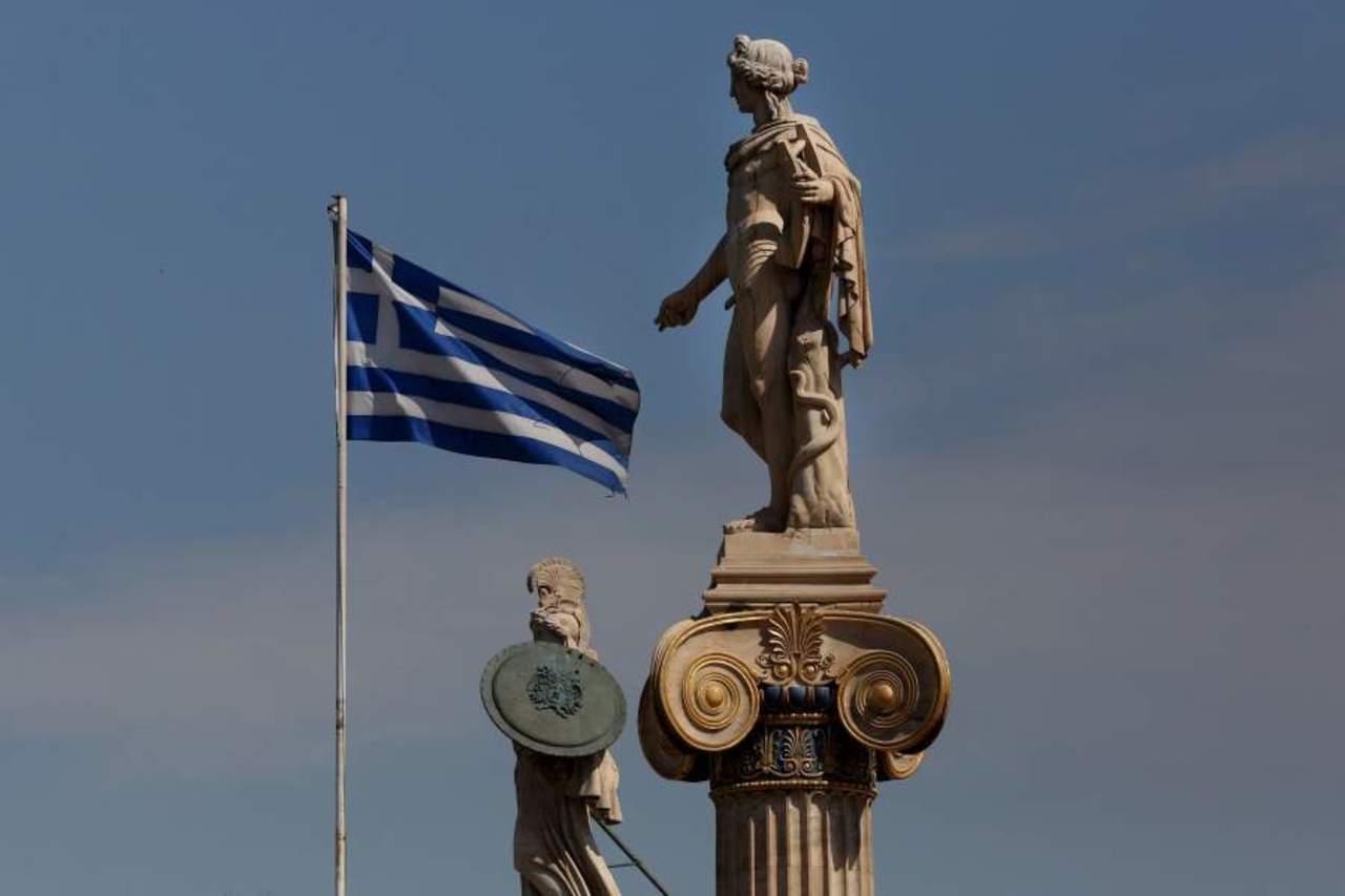 El Mecanismo Europeo de Estabilidad dijo que 9,500 millones de euros (casi 11,000 millones de dólares) del préstamo irán a un fondo de liquidez que Grecia puede usar para satisfacer sus necesidades financieras durante casi dos años. (ARCHIVO)