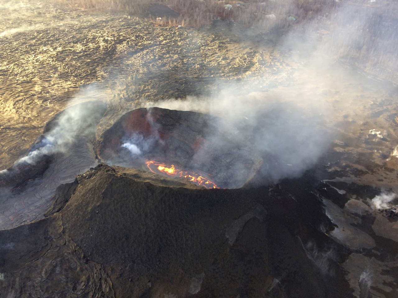 Burbujas de gas determinan composición química de volcanes