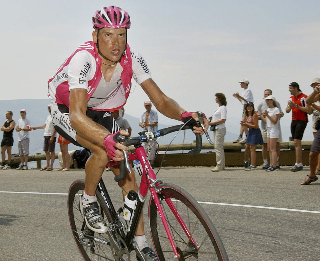 Ullrich, excampeón de ciclismo, detenido por agresión