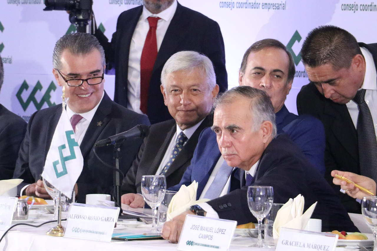 El Consejo Coordinador Empresarial (CCE) informó que ya se integraron 12 mesas de trabajo con el equipo de transición del presidente electo Andrés Manuel López Obrador. (ARCHIVO)