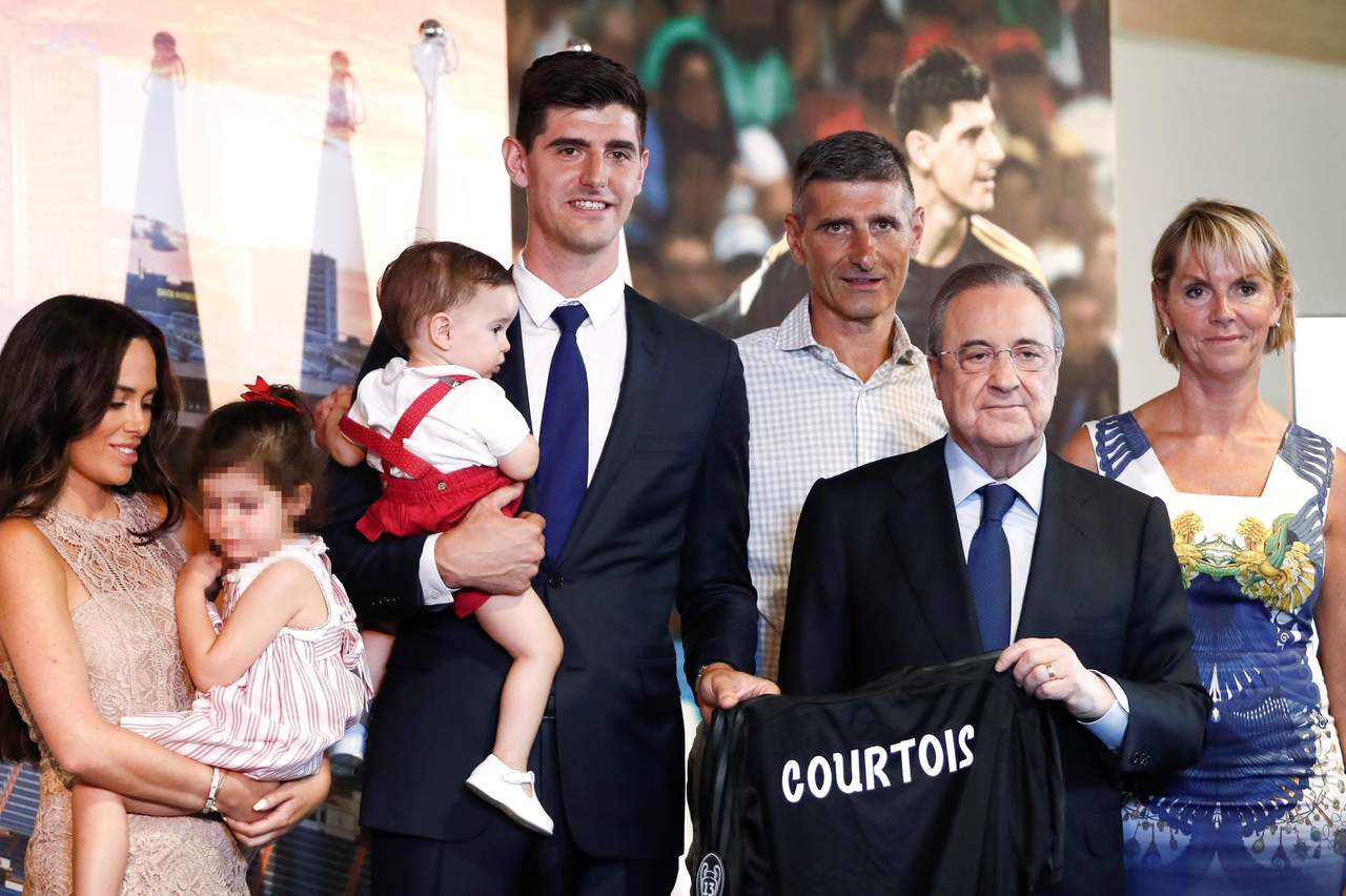 El internacional belga, que quería regresar a Madrid para estar cerca de sus hijos, firmó con el vigente campeón de Europa un contrato de seis años. (ARCHIVO)