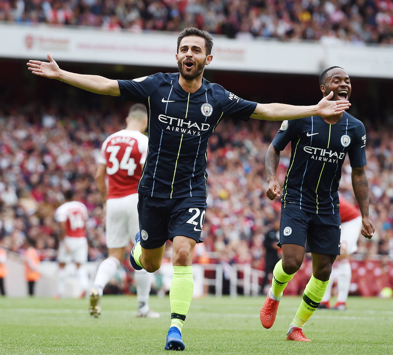 Manchester City, actual campeón de la Liga Premier inglesa, inició con triunfo la defensa de su título al derrotar 2-0 al Arsenal. (EFE)