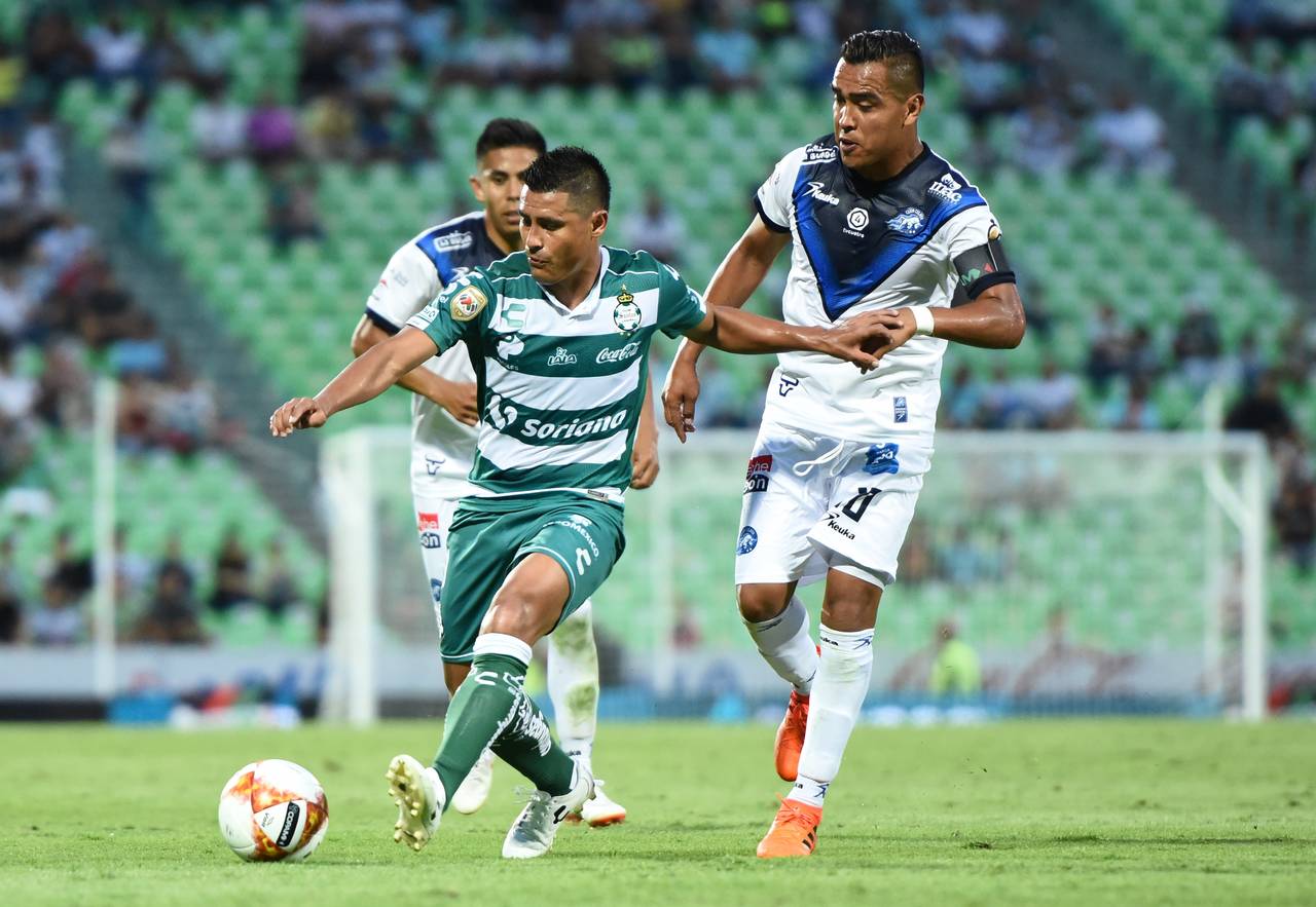 El Club Celaya se llevó un punto en su visita al estadio Corona durante la segunda jornada de la Copa MX, del torneo Apertura 2018. (Archivo)