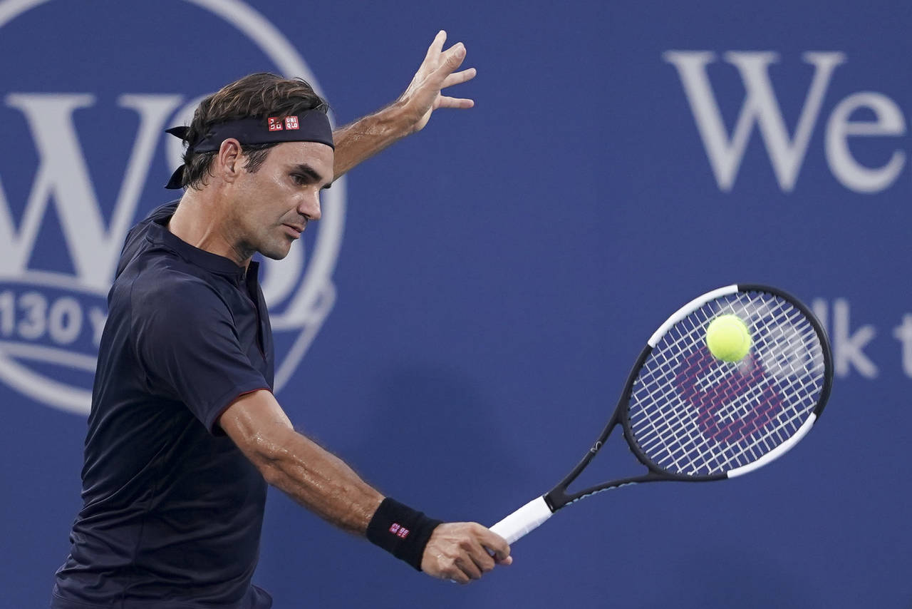 El suizo Roger Federer se impuso en apenas 72 minutos 6-4, 6-4 al alemán Peter Gojowczyk. (AP)