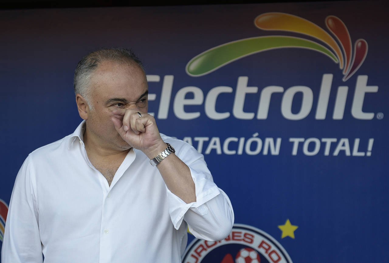 Vázquez dijo que su salida de la dirección técnica del equipo Veracruz se dio por situaciones que están lejos de ser las más óptimas. Memo Vázquez se fue de Tiburones por adeudos