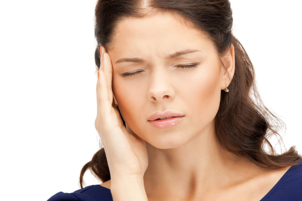 La migraña es una enfermedad neurológica cuyo síntoma más característico es un severo dolor de cabeza. (ARCHIVO)