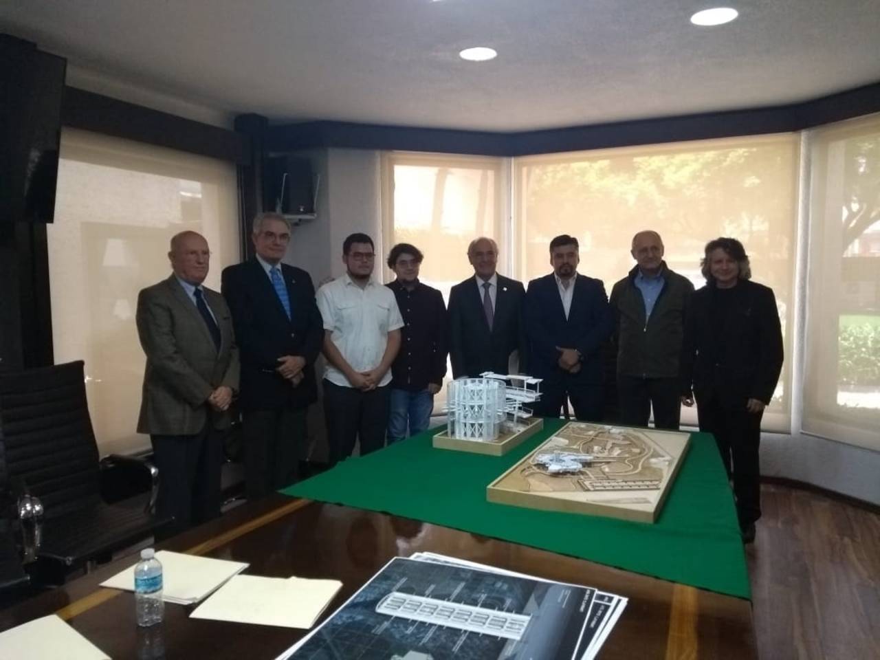 Evento. Estudiantes de la Facultad de Arquitectura Unidad Torreón de la UAdeC, lograron el primer lugar en el 11° Premio Nacional del Acero para Estudiantes de Arquitectura 2018.