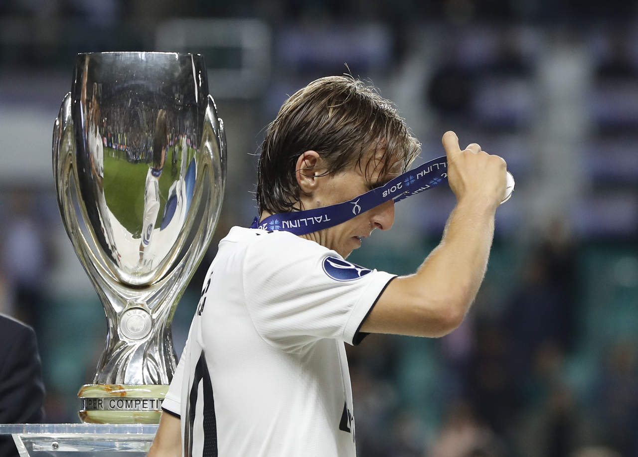 Modric ingresó como suplente durante el segundo tiempo en la Supercopa de Europa, que el Madrid perdió 4-2 ante el Atlético de Madrid en el alargue.