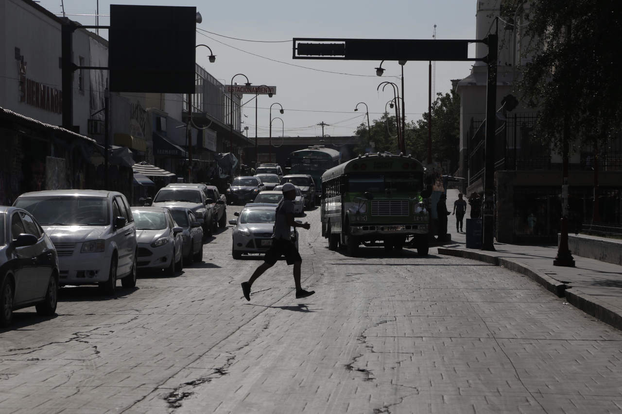 Los cárteles, su posición estratégica para el trasiego de drogas a Estados Unidos y la industria de la maquila y sus dinámicas incentivan el consumo de drogas en Ciudad Juárez, situada en la frontera norte de México. (ARCHIVO)