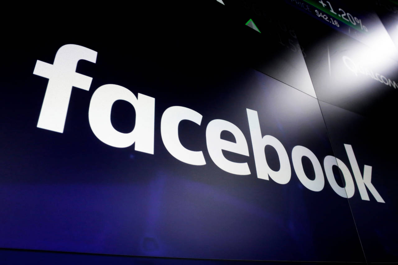 Vigilancia. Facebook canceló ayer 652 páginas, grupos y cuentas vinculadas con Rusia e Irán. (AP)