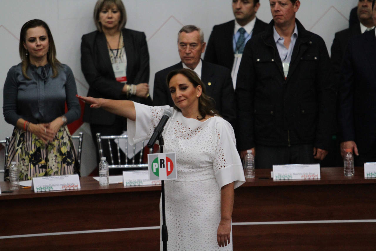 Llamada. Claudia Ruiz Massieu llamó a los priistas a cerrar filas para reformar al partido y fortalecerlo. (AGENCIAS)