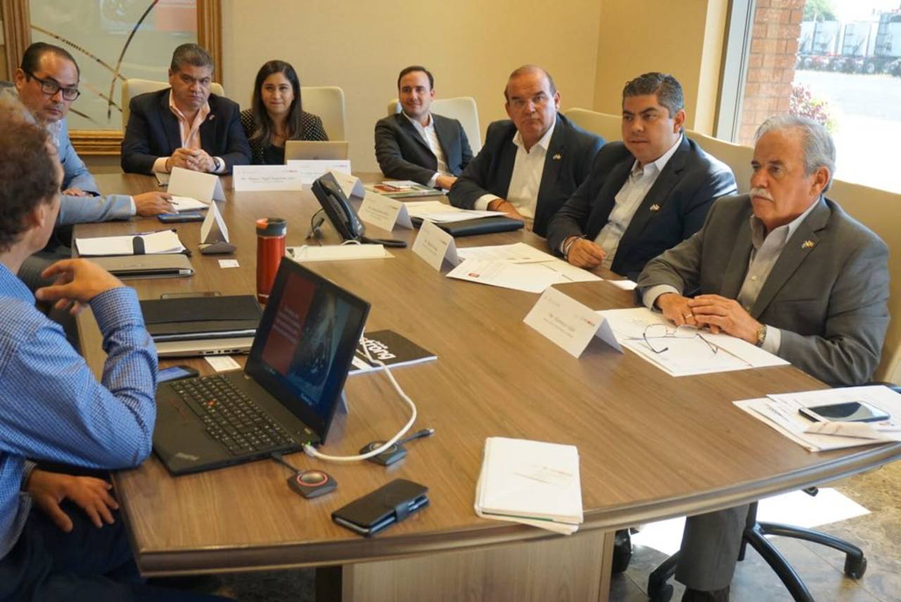 Misión. Empresarios canadienses anunciaron una misión comercial a Coahuila ante el gobernador Riquelme. (ARCHIVO)