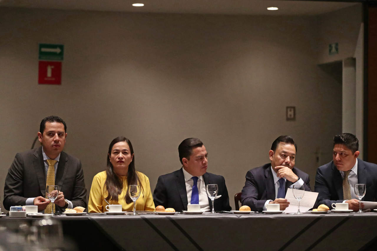 El 'Sol Azteca' no buscará alianzas con dichos partidos, sino con México. (ARCHIVO)