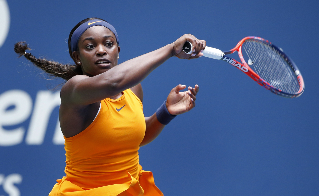 Sloane Stephens derrotó 6-3, 6-4 a Victoria Azarenka.