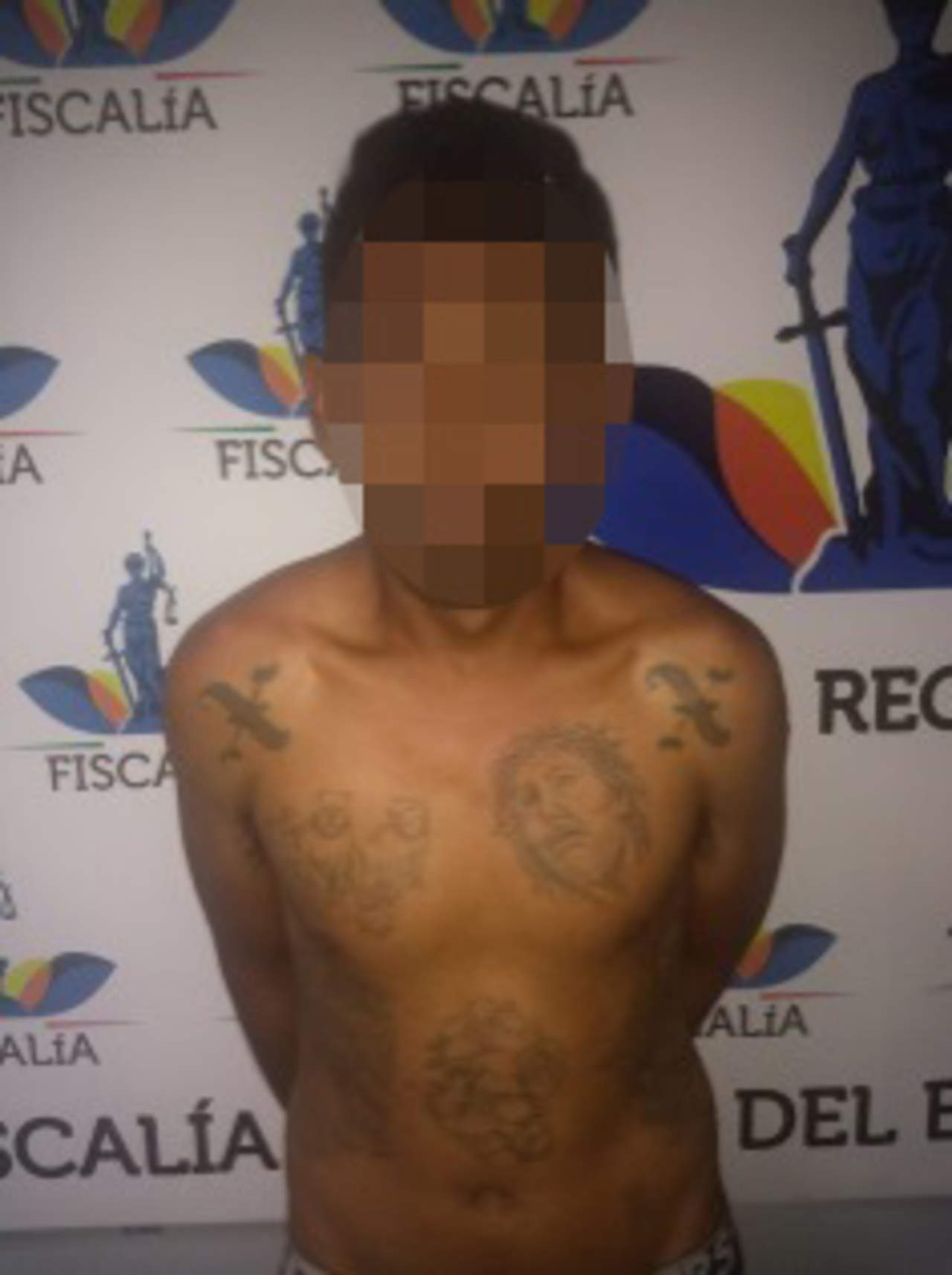 Los detenidos están identificados como Jesús y/o Francisco, de 27 años y una menor de 14 años de edad, ambos con domicilio en Gómez Palacio.