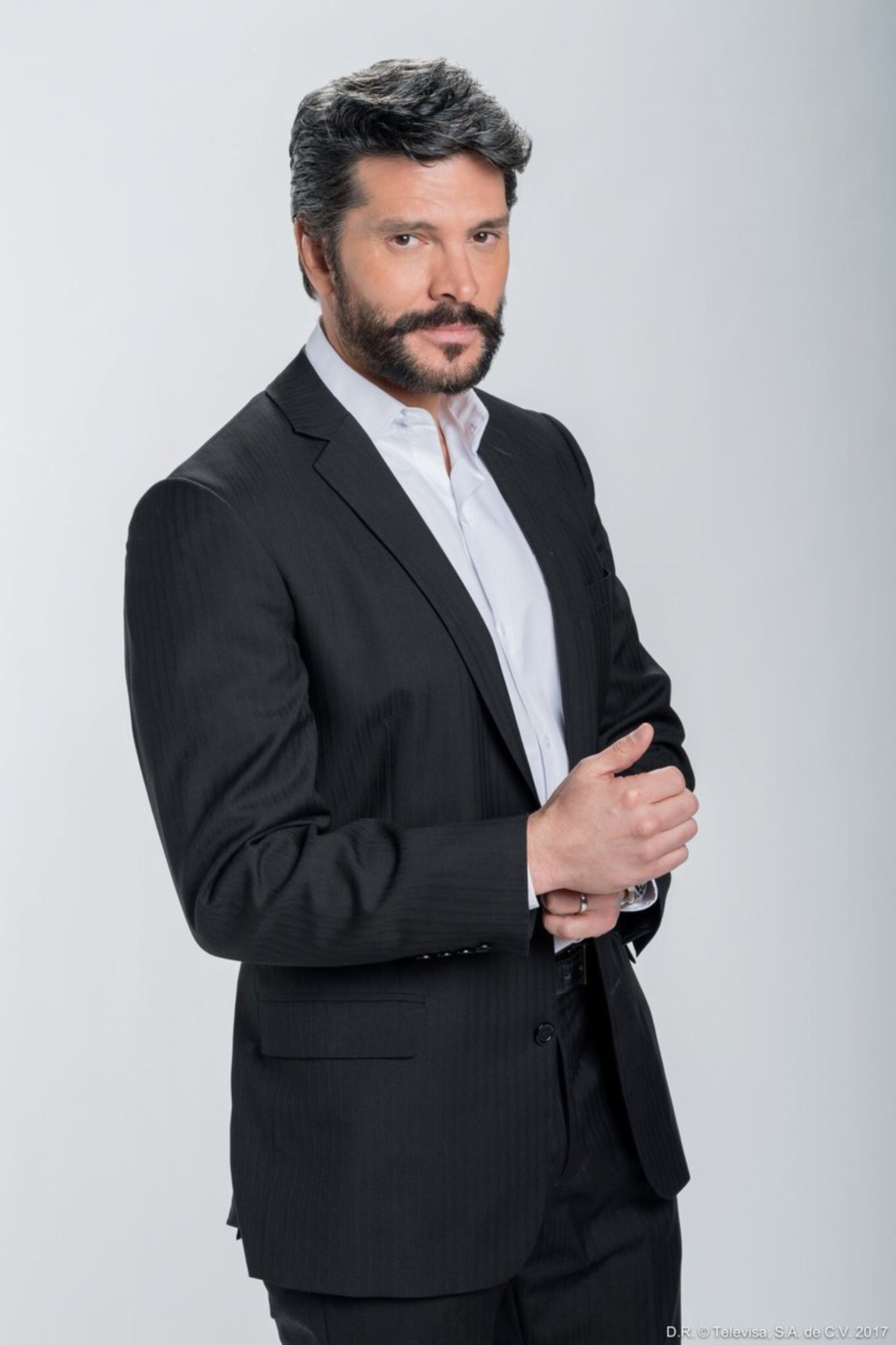 Papel. El actor Marcelo Córdoba será Arturo de Córdova, uno de los galanes del cine de oro, en la serie de Silvia Pinal.