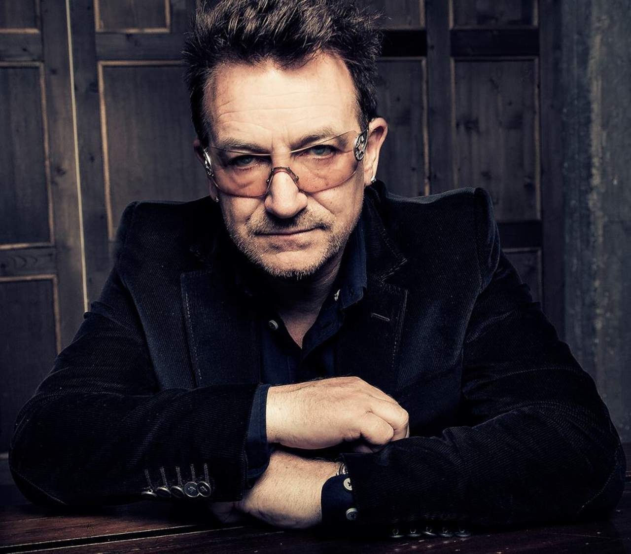 Bono 'pierde su voz'