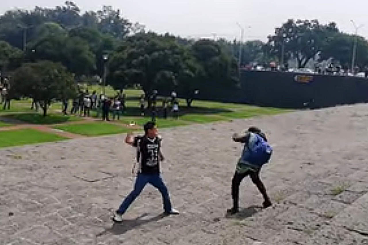 En asambleas, 34 escuelas y facultades de la UNAM declararon paros de 48 horas, 72 horas e indefinidos tras la agresión de grupos porriles contra alumnos que se manifestaron pacíficamente frente a la torre de Rectoría. (EL UNIVERSAL)