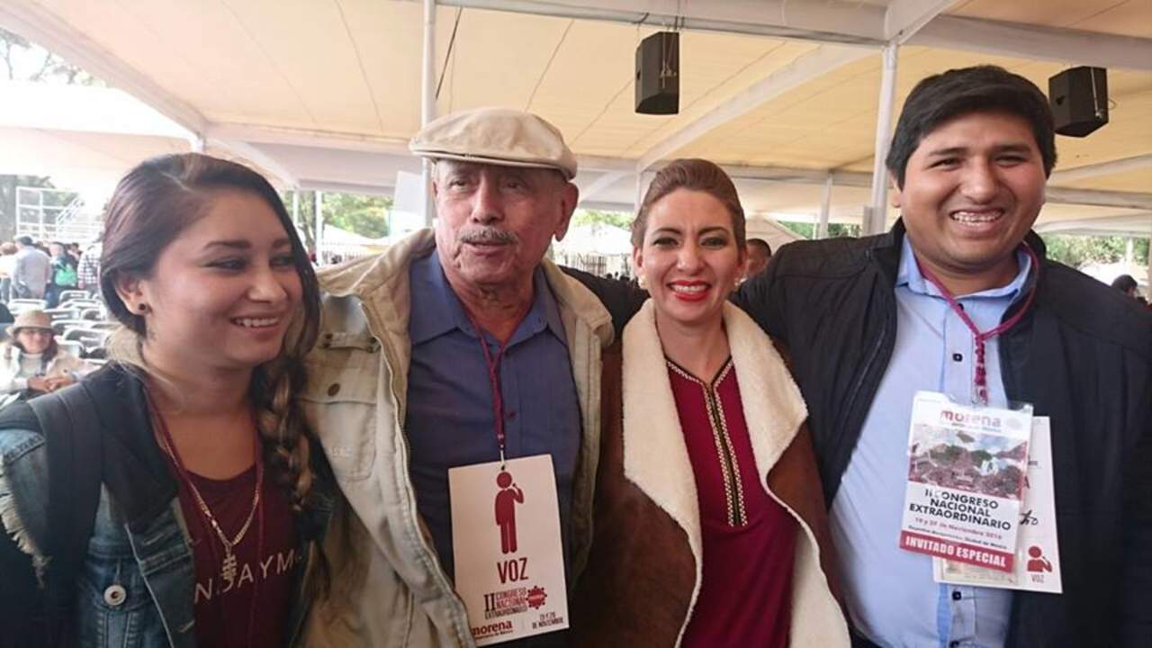 EL diputado electo de Morena, Roger Aguilar Pérez (centro), falleció hoy miércoles 5 de septiembre de 2018. (FACEBOOK)