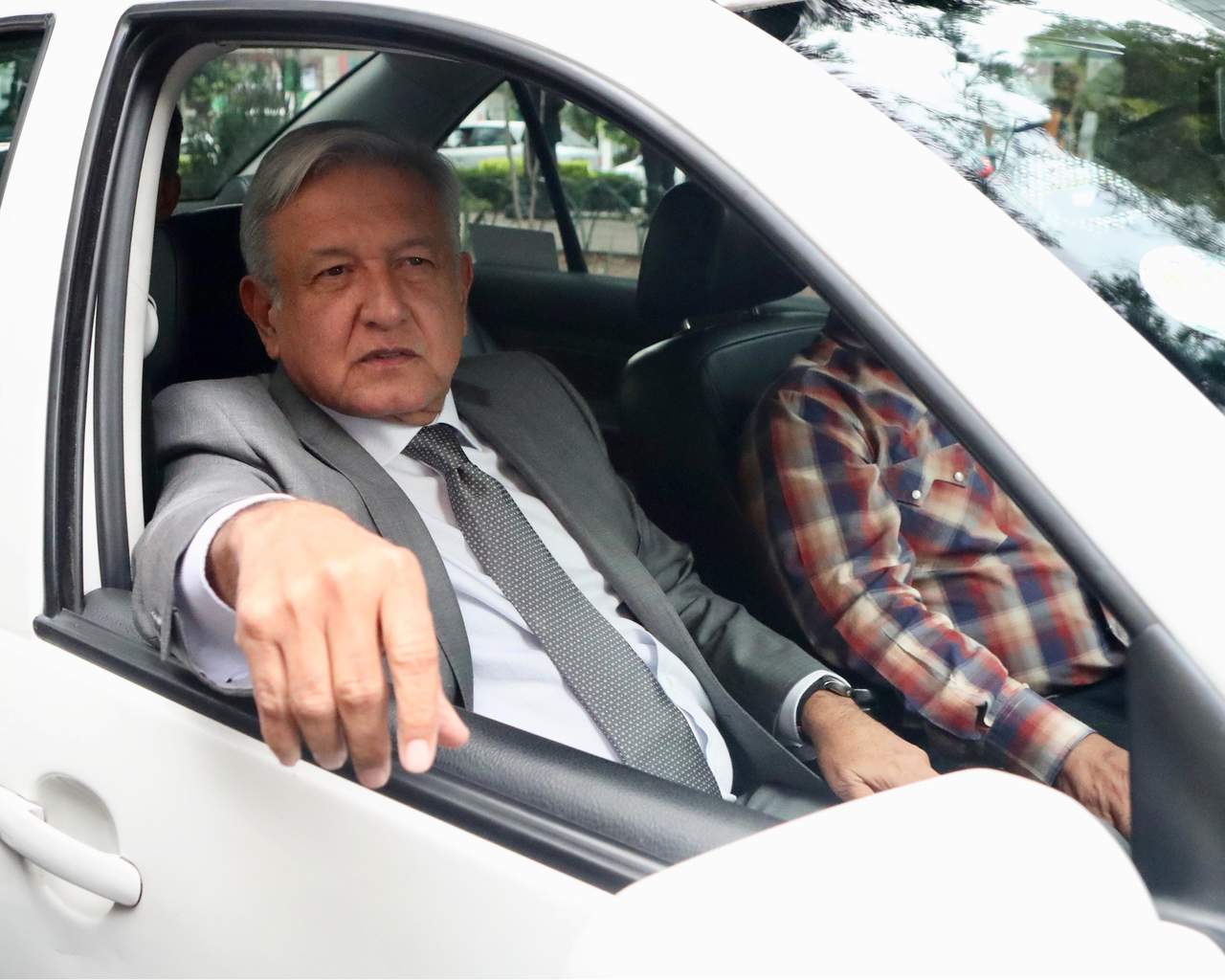 La bancada del Partido Acción Nacional (PAN) en el Senado, planteó al presidente electo, Andrés Manuel López Obrador, desistir de la figura de delegados federales del nuevo gobierno en los estados. (ARCHIVO)