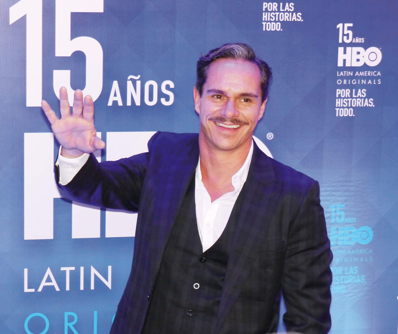 Dalton y su bigote viajaron hasta Albuquerque, Nuevo México para unirse al universo de la serie Breaking Bad. (ARCHIVO)