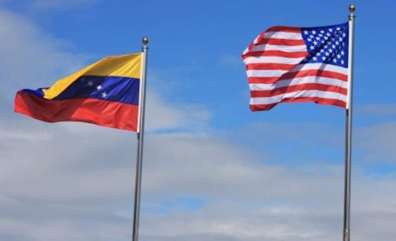 La Casa Blanca, preguntada por esta información, precisó al diario en un comunicado que era necesario participar en un 'diálogo con todos los venezolanos que expresan el deseo de restablecer la democracia'. (ARCHIVO)
