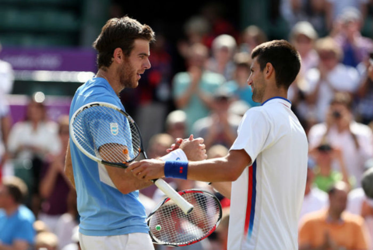 Juan Martín del Potro (i) y Novak Djokovic (d) se enfrentan hoy en la final del Abierto de los Estados Unidos.