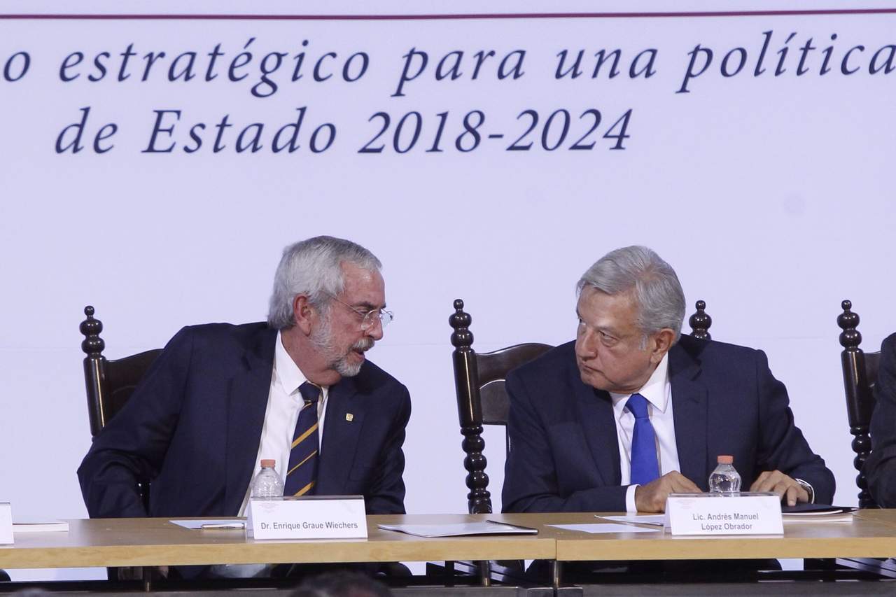 El presidente electo, Andrés Manuel López Obrador, sostendrá este lunes un encuentro privado con el rector de la UNAM, Enrique Graue, en la casa de transición de la Colonia Roma. (ARCHIVO)
 