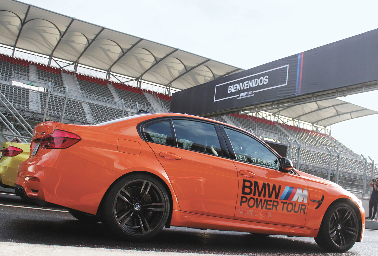 Regalo. BMW presenta sus automóviles, además de regalar un buen rato de convivencia. (ARCHIVO)