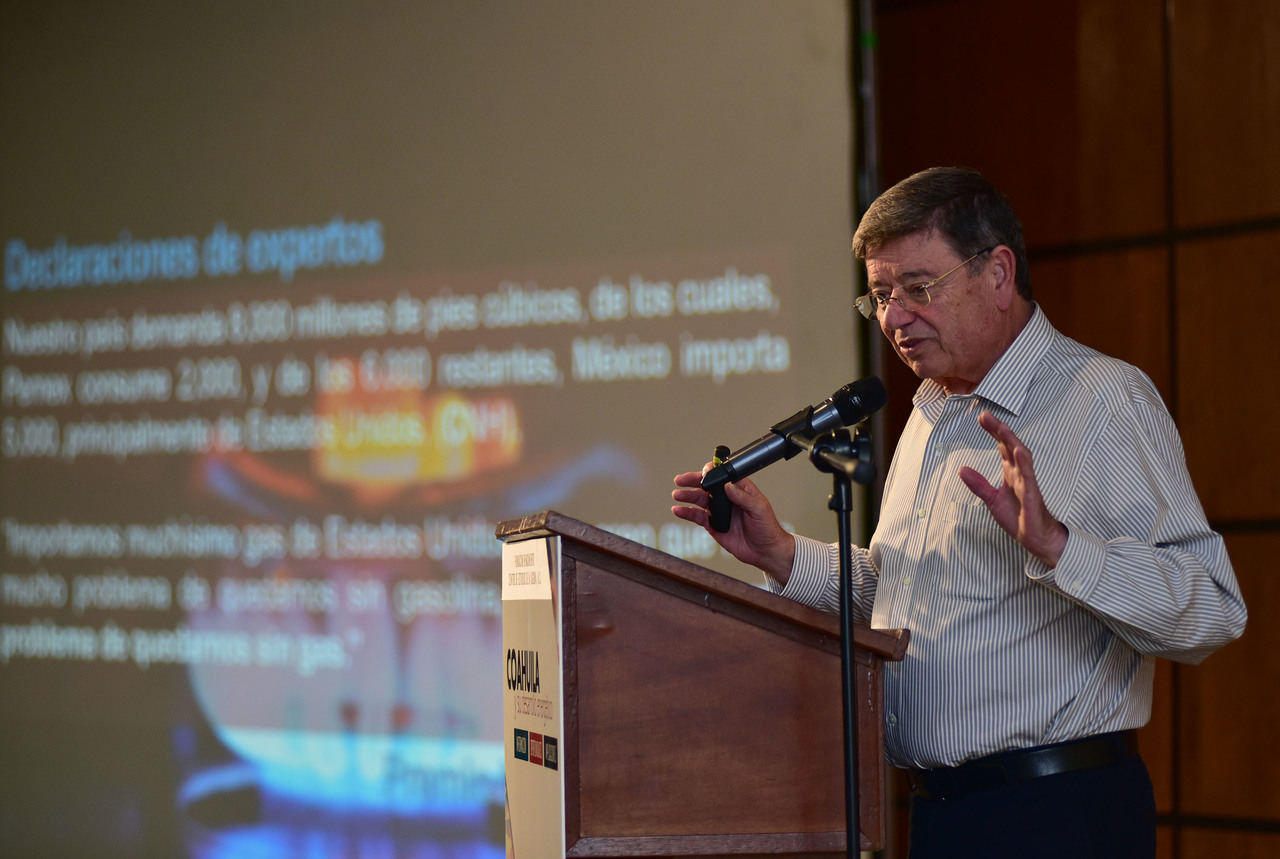 Energía. El exgobernador Rogelio Montemayor dijo que es momento de impulsar las energías limpias en el estado. (ARCHIVO)