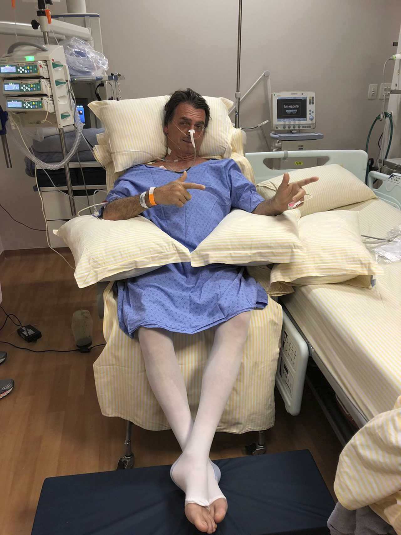 Recuperación. Bolsonaro se encontraba hasta antes de la cirugía en la unidad de terapia semiintensiva. (AP)